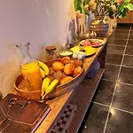 Bed & Breakfast Luxe Ruime Studio's 38