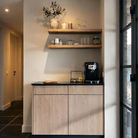 Luxe Ruime Studio's 38 ベッド・アンド・ブレックファスト 3*