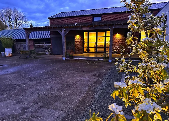 Luxe Ruime Studio's 38 Bed & Breakfast