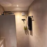 Bed & Breakfast Luxe Ruime Studio's 38